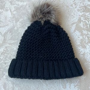 Alfred Sung Beanie with Pom Pom